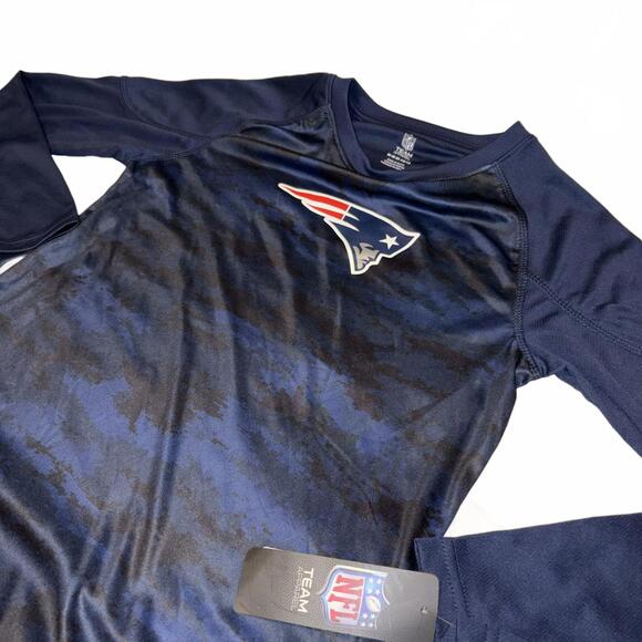 NWT New England Patriots NFL Combine Youth Medium Authentic Long Sleeve Shirt - Picture 6 of 7